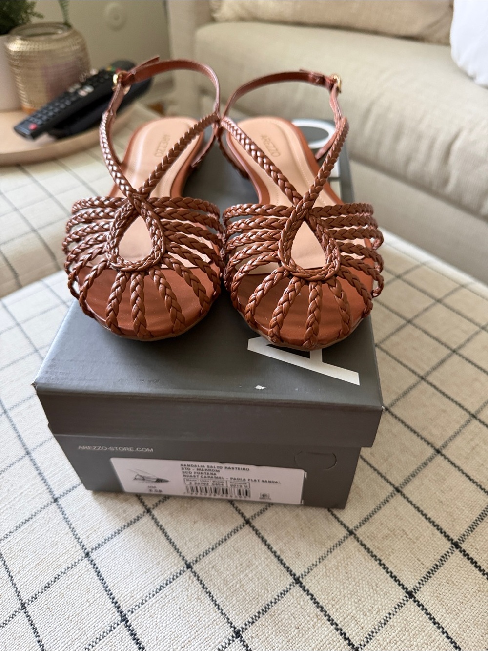Arezzo Marrom flat, sandal, Brown, 6.5, nwt